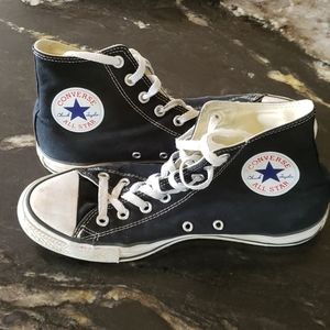 Hi top Converse